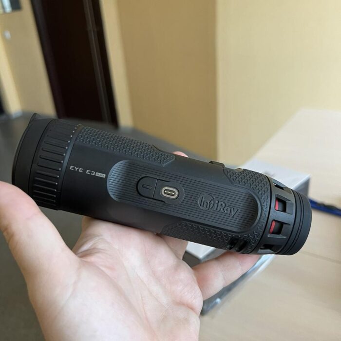 4153860301_teplovizor-infiray-xeye.jpg